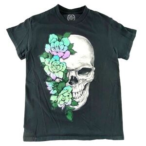 DOM skull & roses short sleeve Y2K goth halloween tee, S